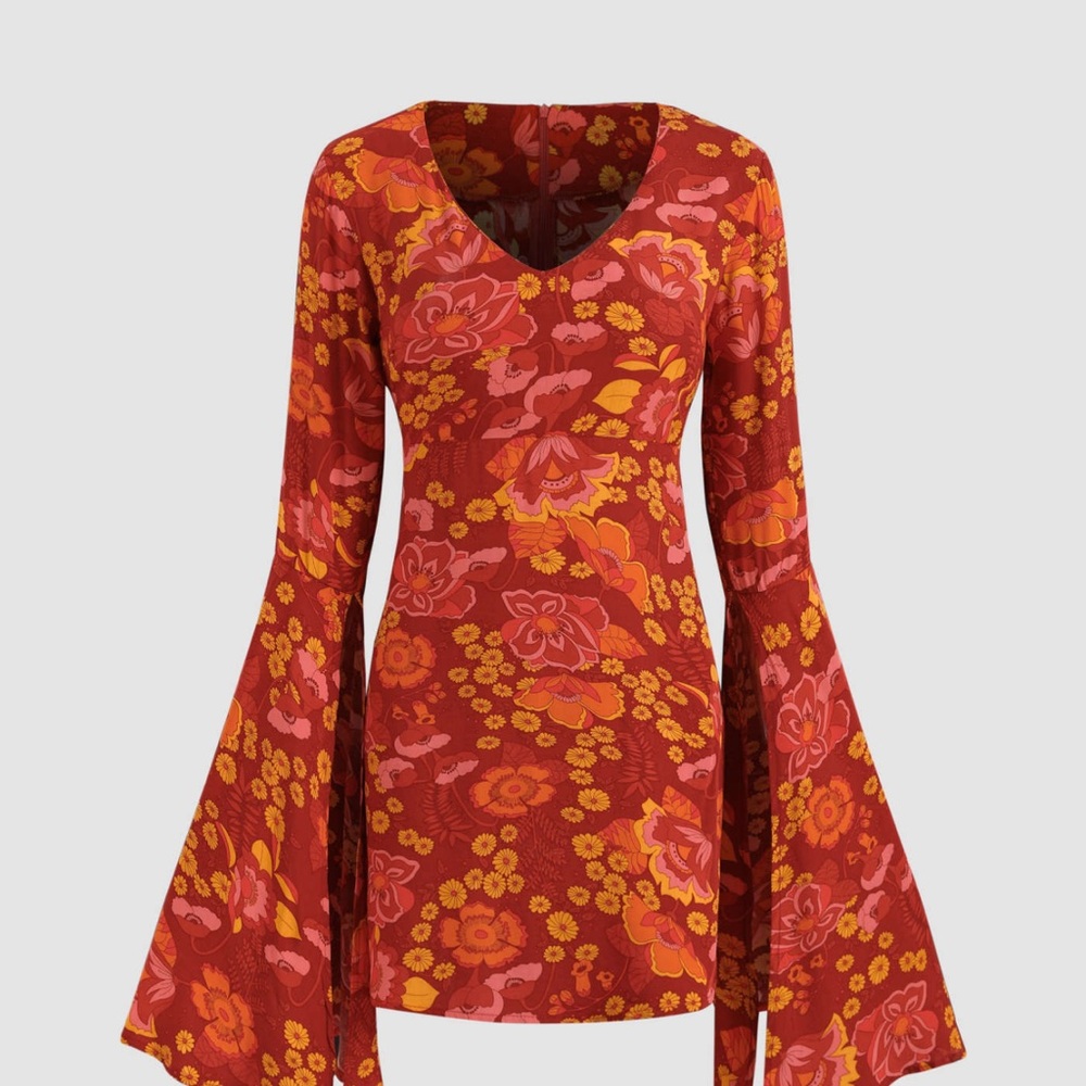 70s inspired floral mini dress size medium flared sleeves